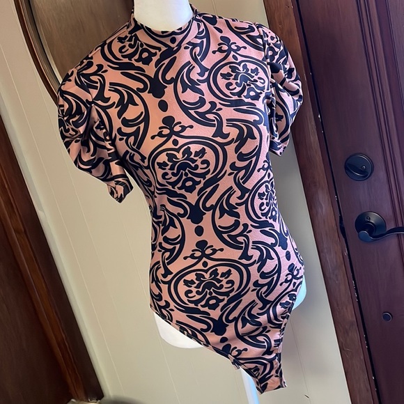 Tops - SHEIN black and gold bodysuit